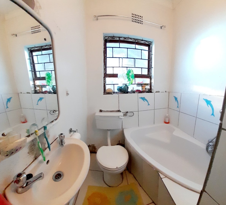 2 Bedroom Property for Sale in Beverly Park Western Cape